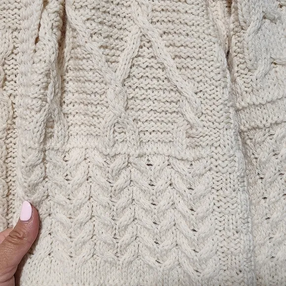 CARRAIG DONN Merino Wool One Button Cardigan Womens Medium Cable Knit Patchwork
