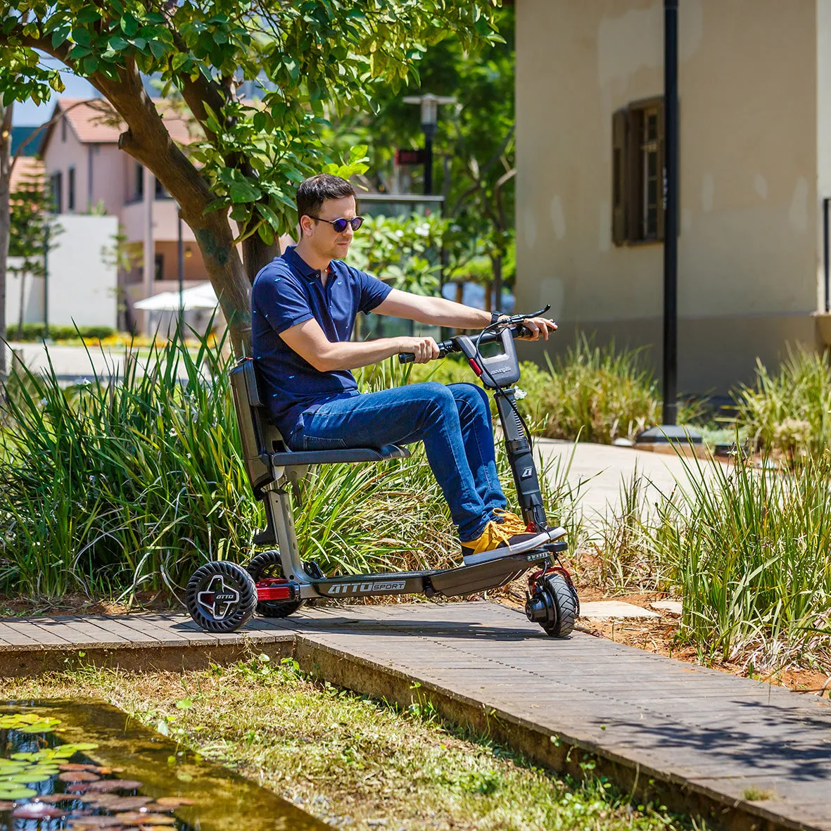 Demonstrator ATTO SPORT Portable Mobility Scooter